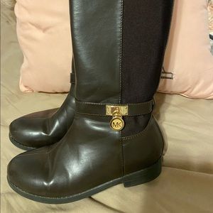 Michael kors girls boots